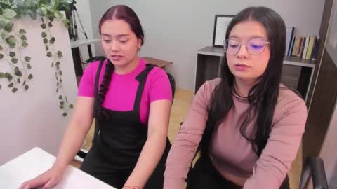 Snapshot of _brendajones chatting on October 2025 03:54:01 PM Brenda online show from October 2025 03:54:01 PM