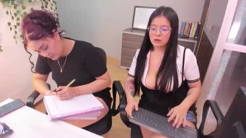 Snapshot of _brendajones chatting on October 2025 07:05:01 PM Brenda online show from October 2025 07:05:01 PM