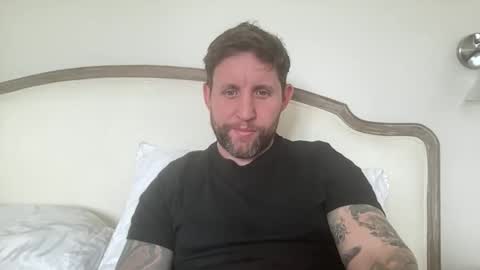  UK BigThick Cock  online show from April 2026 11:00:02 AM