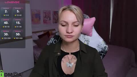 Snapshot of _cameron_diaz_ chatting on September 2025 08:51:02 AM Cameron online show from September 2025 08:51:02 AM