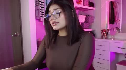   online show from September 2025 05:50:01 AM