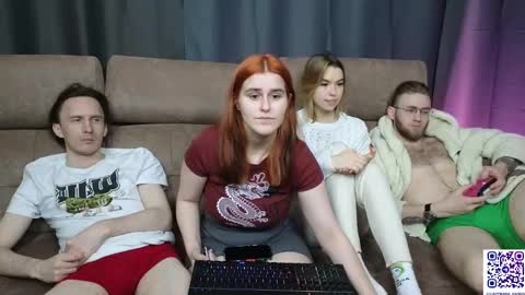 _capybara0_0 online show from February 2025 03:52:02 PM
