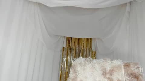 Snapshot of _careless_whisper_ chatting on October 2025 01:16:02 AM _careless_whisper_ online show from October 2025 01:16:02 AM