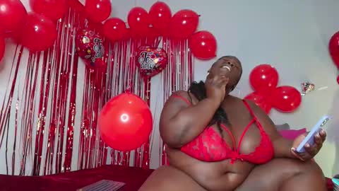 Caro. online show from February 2026 07:54:02 PM