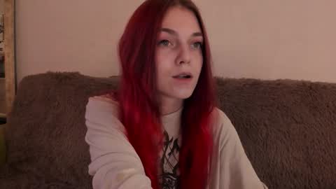 Caroline online show from October 2025 01:53:02 PM