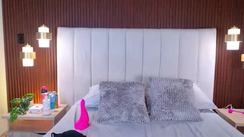 _cate_ online show from February 2026 08:42:02 PM