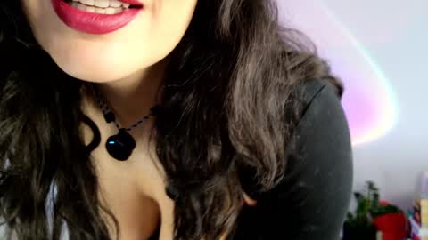 Snapshot of _cava_ chatting on January 2025 10:18:02 AM Carol online show from January 2025 10:18:02 AM