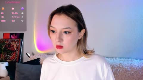 Christina Chris online show from November 2025 07:41:02 AM