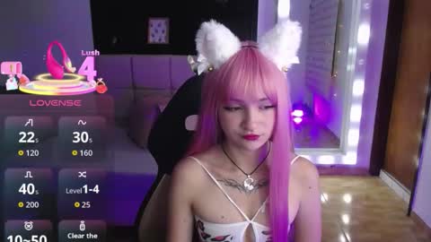 _charlotte_collins_ online show from October 2025 02:37:01 PM