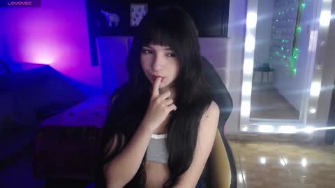 Snapshot of _charlotte_collins_ chatting on February 2026 03:02:02 PM _charlotte_collins_ online show from February 2026 03:02:02 PM