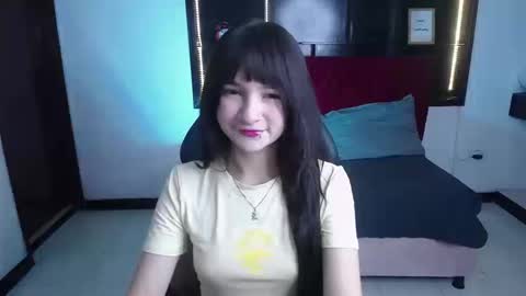 Snapshot of _charlotte_collins_ chatting on March 2026 02:34:01 PM _charlotte_collins_ online show from March 2026 02:34:01 PM