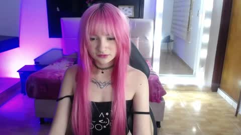 _charlotte_collins_ online show from April 2026 03:50:02 PM