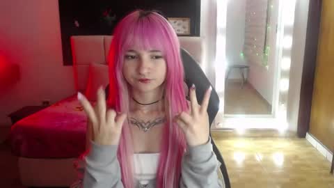 _charlotte_collins_ online show from May 2026 03:31:02 PM