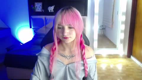 _charlotte_collins_ online show from June 2026 03:46:01 PM