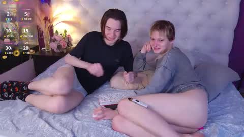 Snapshot of _cheesecake_s chatting on October 2025 02:44:01 AM _cheesecake_s online show from October 2025 02:44:01 AM