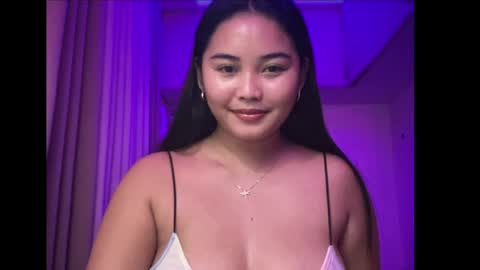 Snapshot of _chelle69xx chatting on April 2026 12:28:01 PM _chelle69xx online show from April 2026 12:28:01 PM