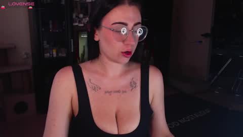 Snapshot of _chrissy__ chatting on June 2026 03:13:02 AM Chrissy online show from June 2026 03:13:02 AM