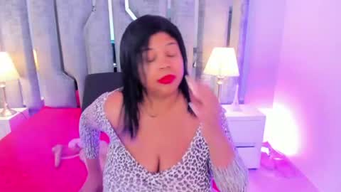 _ciara_benet_ online show from June 2026 11:59:01 AM