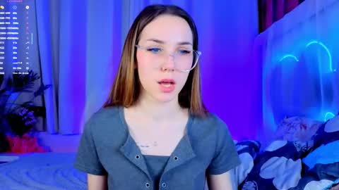 Cindy . online show from November 2025 06:12:01 AM