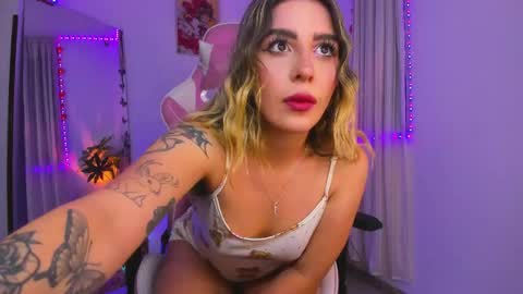  Chloe  online show from May 2026 03:12:01 AM