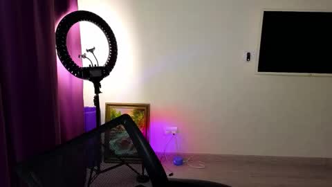 D online show from December 2025 06:37:02 PM