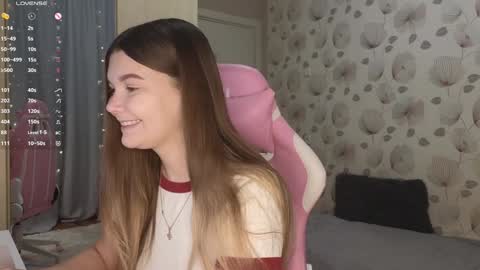 _cute_ice online show from December 2024 05:05:02 AM