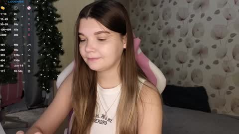 _cute_ice online show from December 2024 04:34:02 AM