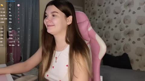 _cute_ice online show from February 2025 05:23:02 AM