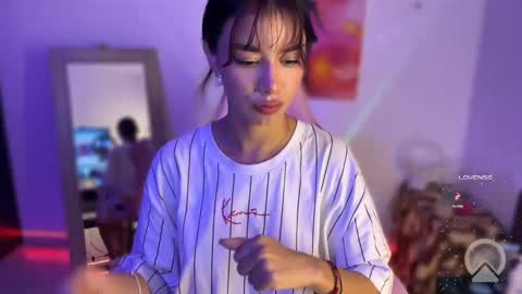 Snapshot of _cute_isabella_ chatting on January 2026 01:54:02 AM _cute_isabella_ online show from January 2026 01:54:02 AM