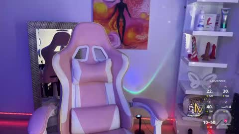 Snapshot of _cute_isabella_ chatting on January 2026 01:10:02 AM _cute_isabella_ online show from January 2026 01:10:02 AM