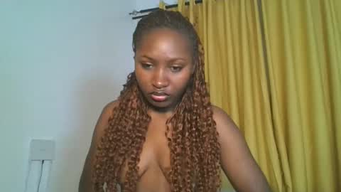 Snapshot of _cutestephanie chatting on November 2025 11:48:01 PM STEPH online show from November 2025 11:48:01 PM