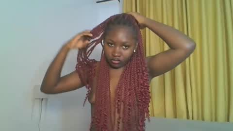 Snapshot of _cutestephanie chatting on December 2025 11:21:01 PM STEPH online show from December 2025 11:21:01 PM