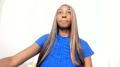 Snapshot of _danik0 chatting on October 2025 12:22:02 AM danik online show from October 2025 12:22:02 AM