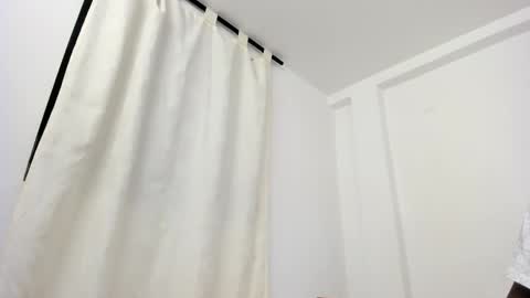 Snapshot of _danik0 chatting on October 2025 12:44:02 AM danik online show from October 2025 12:44:02 AM