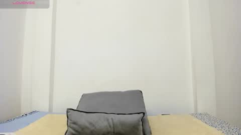 Snapshot of _danik0 chatting on October 2025 01:21:02 PM danik online show from October 2025 01:21:02 PM