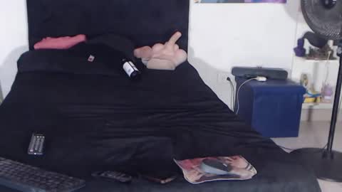 Darkitty online show from May 2026 04:19:02 AM