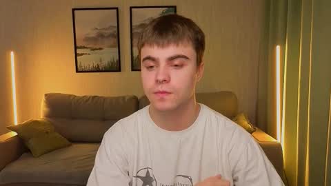 Snapshot of _dream_boys_ chatting on October 2025 08:51:01 AM _dream_boys_ online show from October 2025 08:51:01 AM