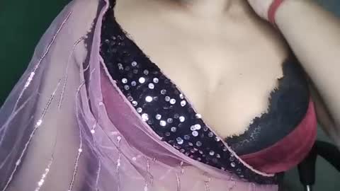 Snapshot of _dreamgirl_0 chatting on July 2026 10:31:01 AM _dreamgirl_0 online show from July 2026 10:31:01 AM