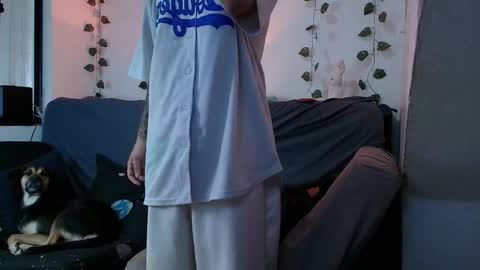 Snapshot of _dualseduction chatting on May 2026 08:38:02 PM steve and geral online show from May 2026 08:38:02 PM
