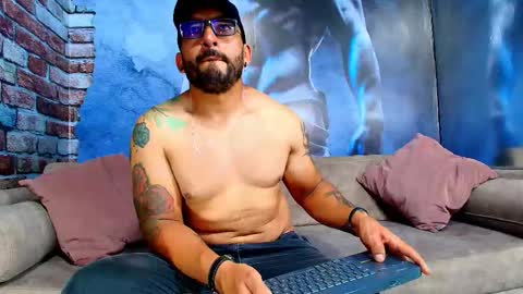 Dylan Santos online show from March 2026 10:35:01 PM