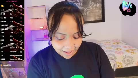 Snapshot of _eilish chatting on April 2026 08:36:02 PM _eilish online show from April 2026 08:36:02 PM