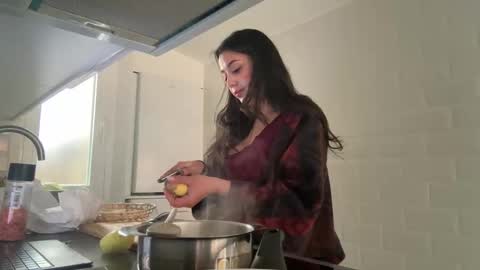  elena barra online show from February 2026 03:41:02 PM