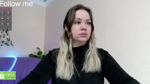 Snapshot of _elven_dreams__ chatting on March 2026 07:32:01 PM chloue and Gretta online show from March 2026 07:32:01 PM