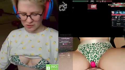 Snapshot of _elven_dreams__ chatting on March 2026 05:48:01 AM chloue and Gretta online show from March 2026 05:48:01 AM