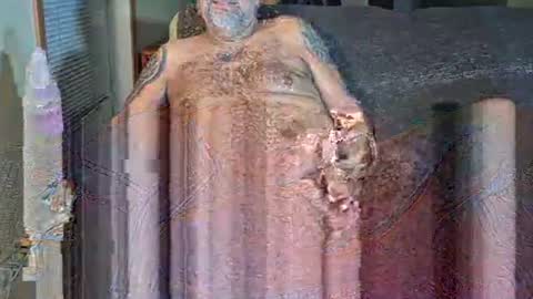 Snapshot of _emerald_city chatting on November 2025 01:43:01 PM _emerald_city online show from November 2025 01:43:01 PM