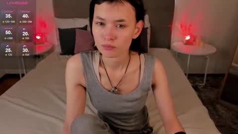 _emily__strike_ online show from October 2025 10:03:02 AM