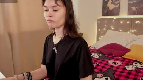 _emily__strike_ online show from May 2026 01:56:02 AM