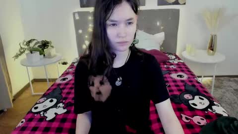 _emily__strike_ online show from May 2026 01:33:02 AM