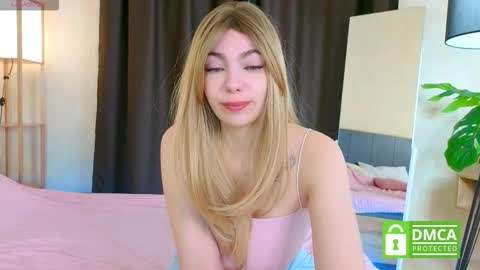 Snapshot of _emilyzortea_ chatting on October 2025 08:15:02 AM Emily online show from October 2025 08:15:02 AM