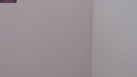 Snapshot of _emma_diamond_ chatting on January 2025 06:57:01 PM Emma online show from January 2025 06:57:01 PM